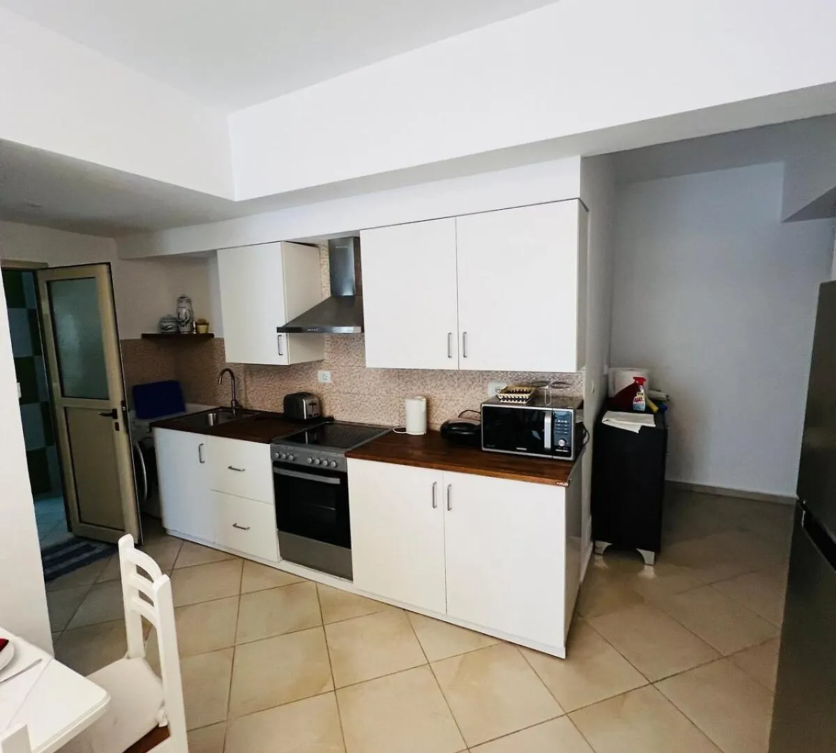One Bedroom Apartment In Saranda Next To The Sea Sarande