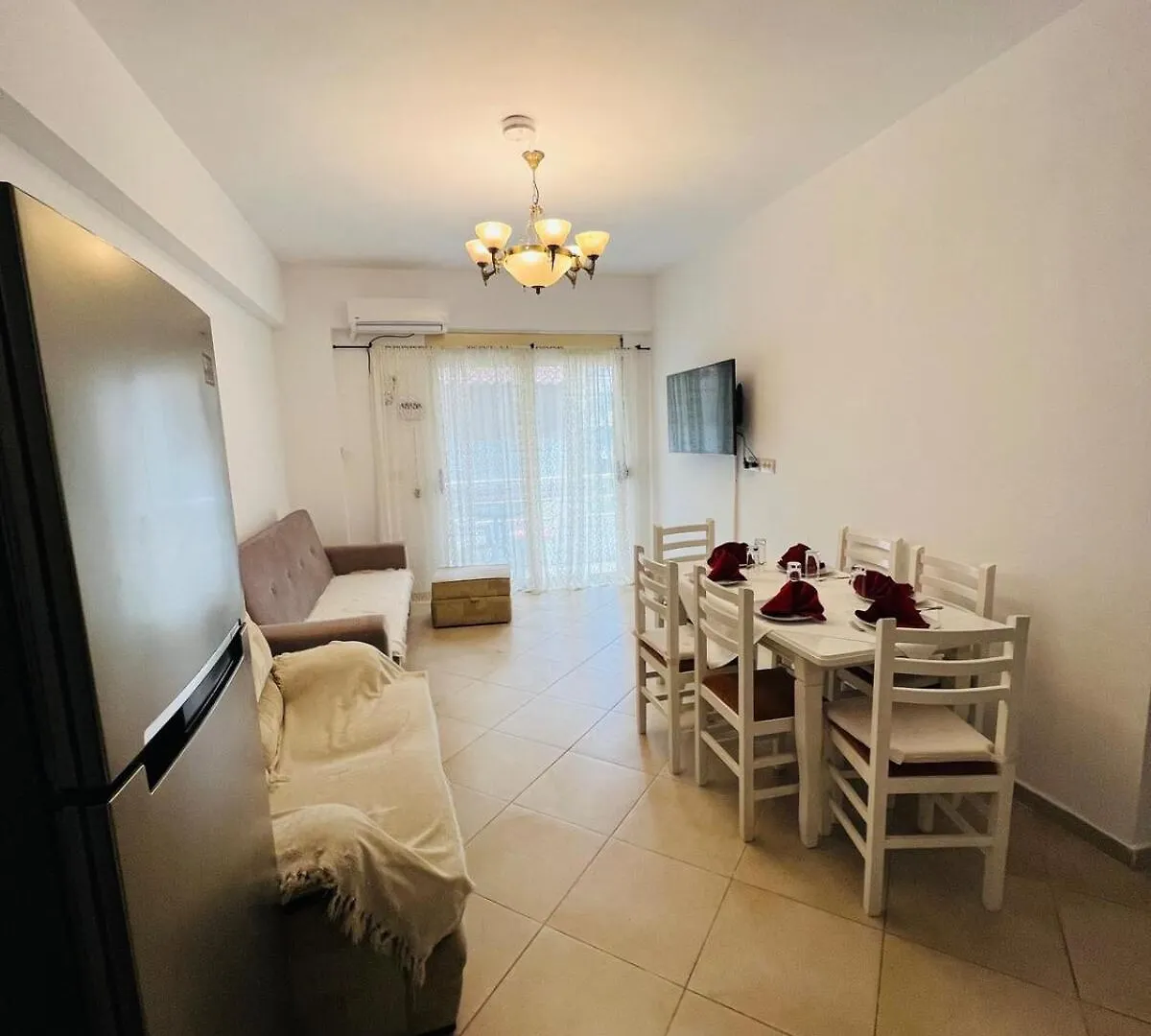 One Bedroom Apartment In Saranda Next To The Sea